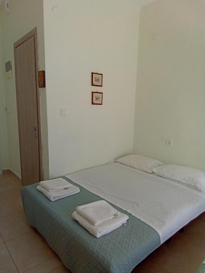 Irina Haus Apartment Gerakini Bagian luar foto