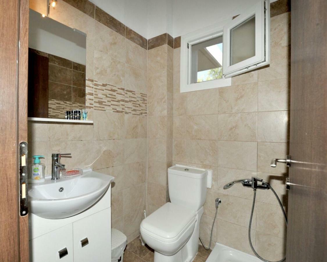 Irina Haus Apartment Gerakini Bagian luar foto