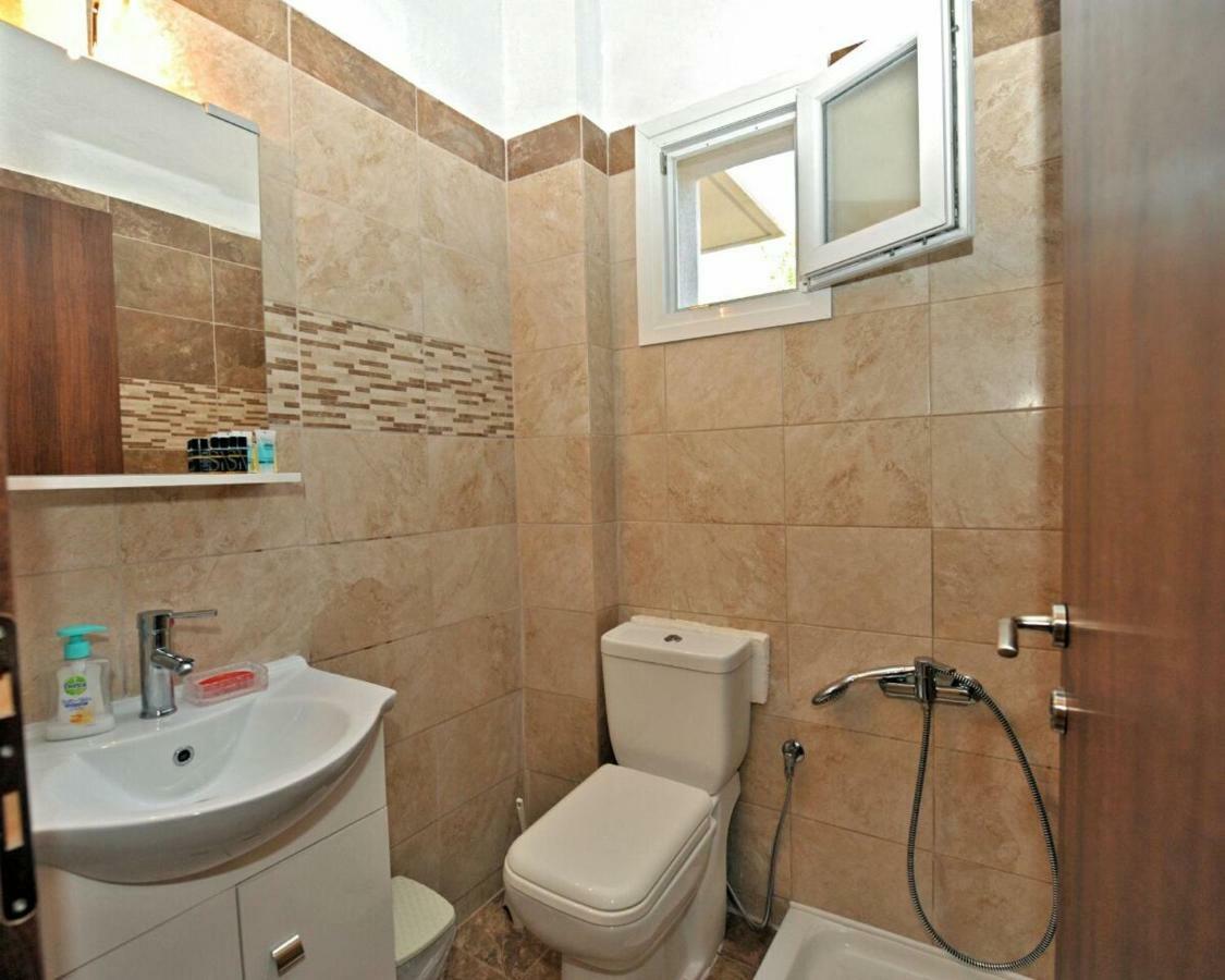 Irina Haus Apartment Gerakini Bagian luar foto